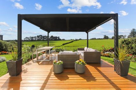 Photo of property in 6b Goble Road, Clarks Beach, Pukekohe, 2679