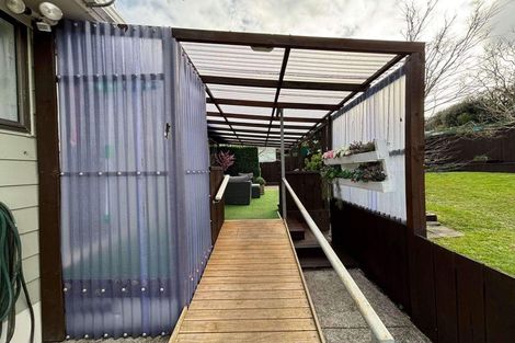 Photo of property in 46 Bellfield Road, Opaheke, Papakura, 2113