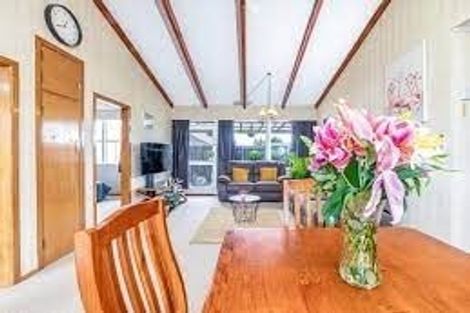 Photo of property in 2/11 Bryce Street, Cambridge, 3434