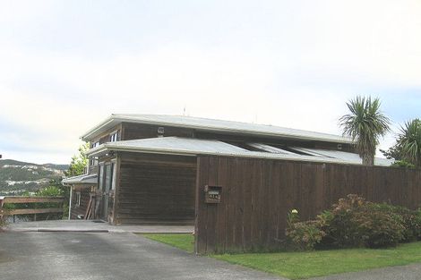 Photo of property in 81a Percy Dyett Drive, Karori, Wellington, 6012