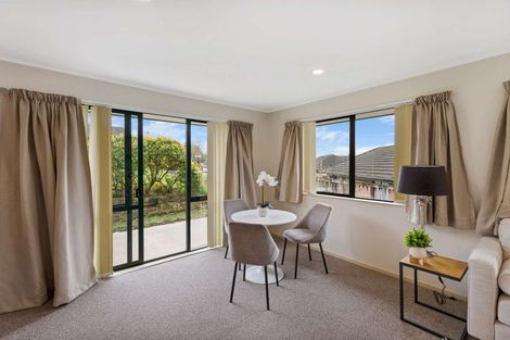 Photo of property in 40 Regents Park Place, Westgate, Auckland, 0614