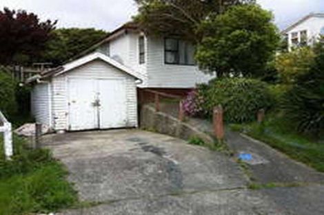Photo of property in 10 Norfolk Grove, Cannons Creek, Porirua, 5024