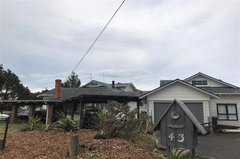 Photo of property in 43 St Leonards Road, Kelston, Auckland, 0602