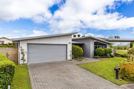 Photo of property in 10 Harling Close, Nukuhau, Taupo, 3330