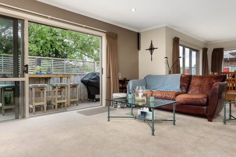 Photo of property in 74b Simpson Road, Papamoa Beach, Papamoa, 3118