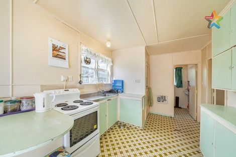 Photo of property in 20 Golf Road, Manor Park, Lower Hutt, 5019