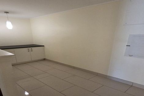 Photo of property in 13 Charles Dickens Drive, Mellons Bay, Auckland, 2014