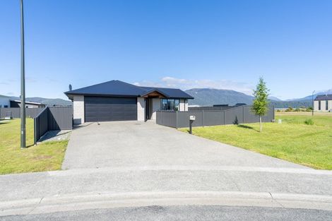 Photo of property in 9 Chaney Place, Te Anau, 9600