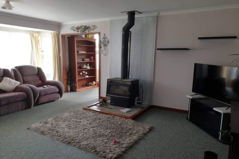 Photo of property in 46 Conway Road, Eltham, 4322