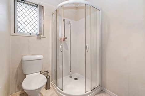 Photo of property in 2/2 Palm Court Drive, Glen Eden, Auckland, 0602