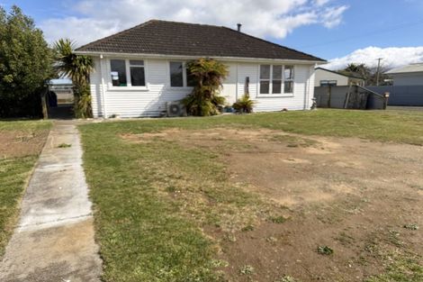 Photo of property in 16 Robertshawe Crescent, Dannevirke, 4930