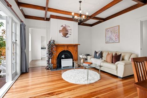 Photo of property in 23 Taylor Terrace, St Andrews, Hamilton, 3200