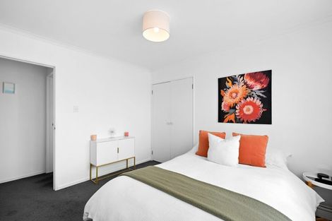 Photo of property in 72a Sandwich Road, St Andrews, Hamilton, 3200