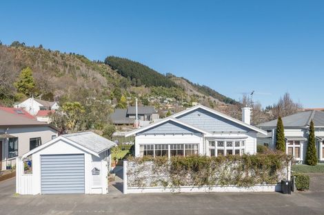 Photo of property in 4 Brougham Street, Nelson South, Nelson, 7010