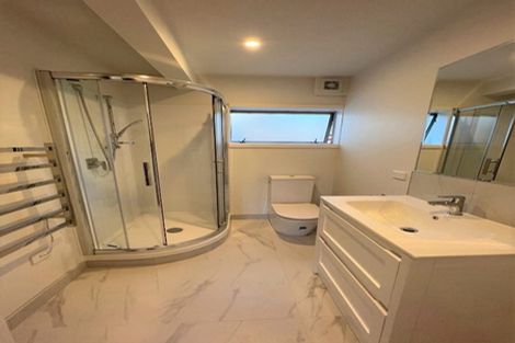 Photo of property in 65 Dundale Avenue, Blockhouse Bay, Auckland, 0600