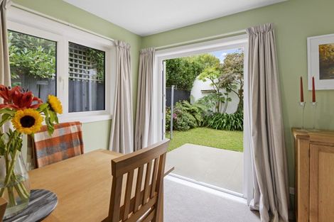 Photo of property in 2/9a Fulton Avenue, Merivale, Christchurch, 8014