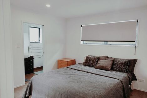 Photo of property in 32 Opoka Street, Takanini, 2110