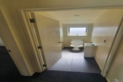 Photo of property in 7/20 Fields Parade, Oteha, Auckland, 0632