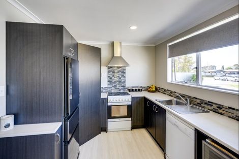 Photo of property in 35 Gilmour Place, Taradale, Napier, 4112