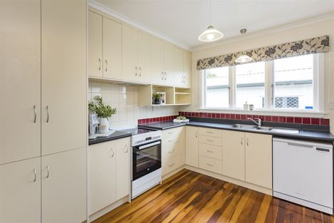 Photo of property in 25 Forbury Avenue, Takaro, Palmerston North, 4412