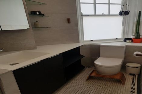 Photo of property in Blythswood Flats, 8/3 Aro Street, Aro Valley, Wellington, 6021