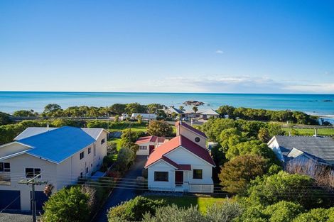 Photo of property in 11 Sunrise Place, Kekerengu, Kaikoura, 7274