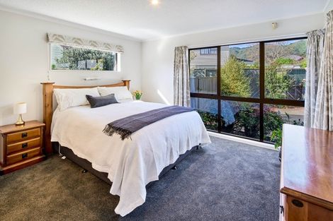 Photo of property in 23 Mcenroe Grove, Naenae, Lower Hutt, 5011