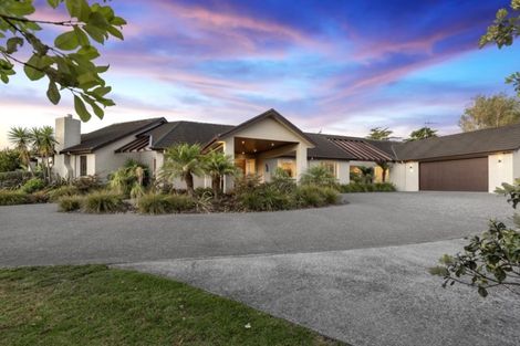 Photo of property in 202 Oraha Road, Kumeu, 0892