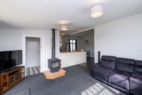 Photo of property in 128 Miranda Street, Stratford, 4332