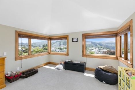 Photo of property in 7 Chisenhall Street, Karori, Wellington, 6012