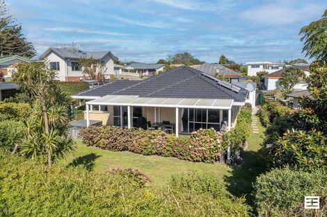 Photo of property in 3 Ridgemount Terrace, Welcome Bay, Tauranga, 3112