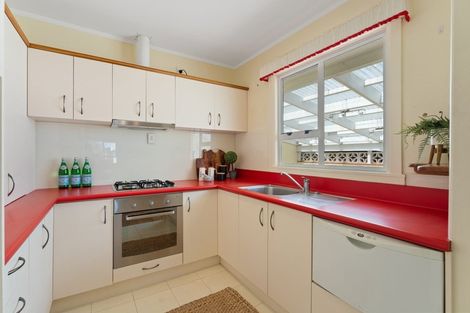 Photo of property in 31 Doone Street, Lynmouth, New Plymouth, 4310