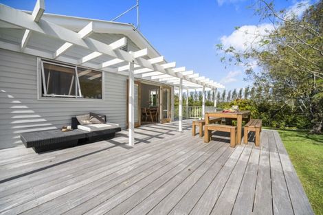 Photo of property in 105 Tongue Farm Road, Matakana, 0985