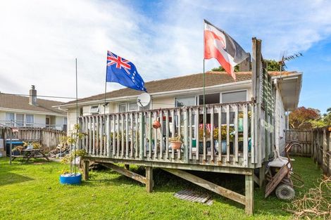 Photo of property in 126 Corinna Street, Waitangirua, Porirua, 5024