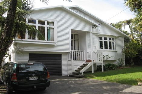 Photo of property in 7 Duthie Street, Karori, Wellington, 6012
