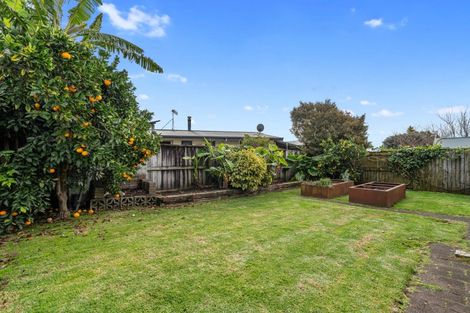 Photo of property in 16 Fairview Place, Te Puke, 3119