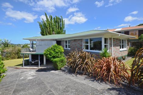 Photo of property in 6 Paratai Crescent, Woodhill, Whangarei, 0110