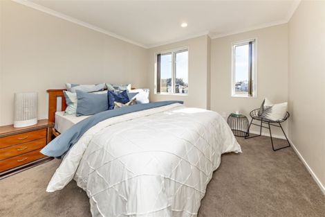 Photo of property in 27 Bellbird Street, Papakura, 2110