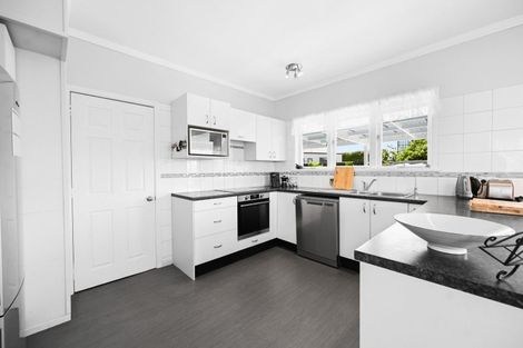 Photo of property in 2 Mountain View Drive, Te Awamutu, 3800