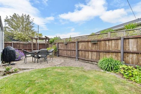 Photo of property in 2/9 Chilton Drive, Mairehau, Christchurch, 8052