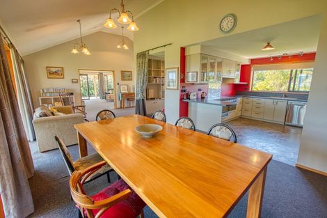 Photo of property in 315 Lake Brunner Road, Moana, Kumara, 7875