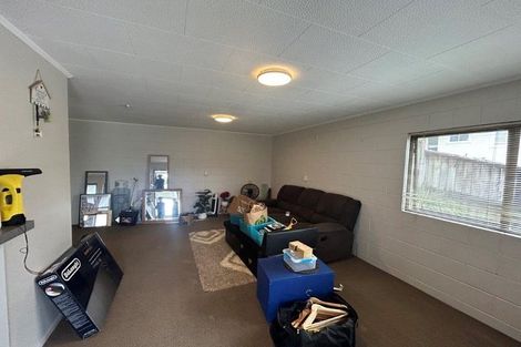 Photo of property in 1050 Papamoa Beach Road, Papamoa Beach, Papamoa, 3118