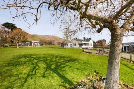 Photo of property in 185 Albert Road, Tokomaru, Palmerston North, 4474