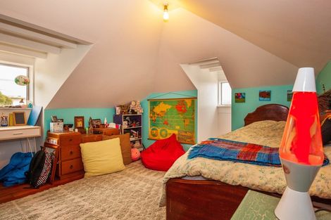 Photo of property in 31 Waikana Street, Broad Bay, Dunedin, 9014