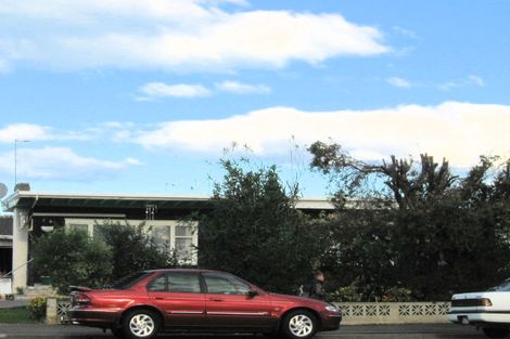 Photo of property in 2/230 Kennedy Road, Onekawa, Napier, 4110