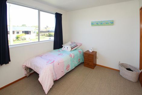 Photo of property in 27 Glendale Crescent, Holmes Hill, Oamaru, 9401