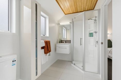 Photo of property in 481 Avonhead Road, Avonhead, Christchurch, 8042