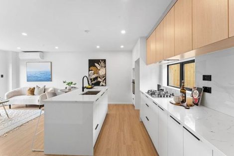 Photo of property in 6/12 Hamlin Road, Mount Wellington, Auckland, 1060