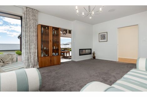 Photo of property in 100 Condor Drive, Pyes Pa, Tauranga, 3112