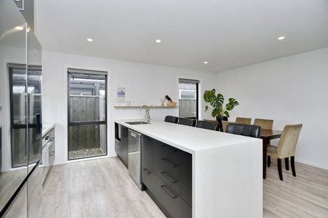 Photo of property in 7 Witte Street, Woodend, 7610